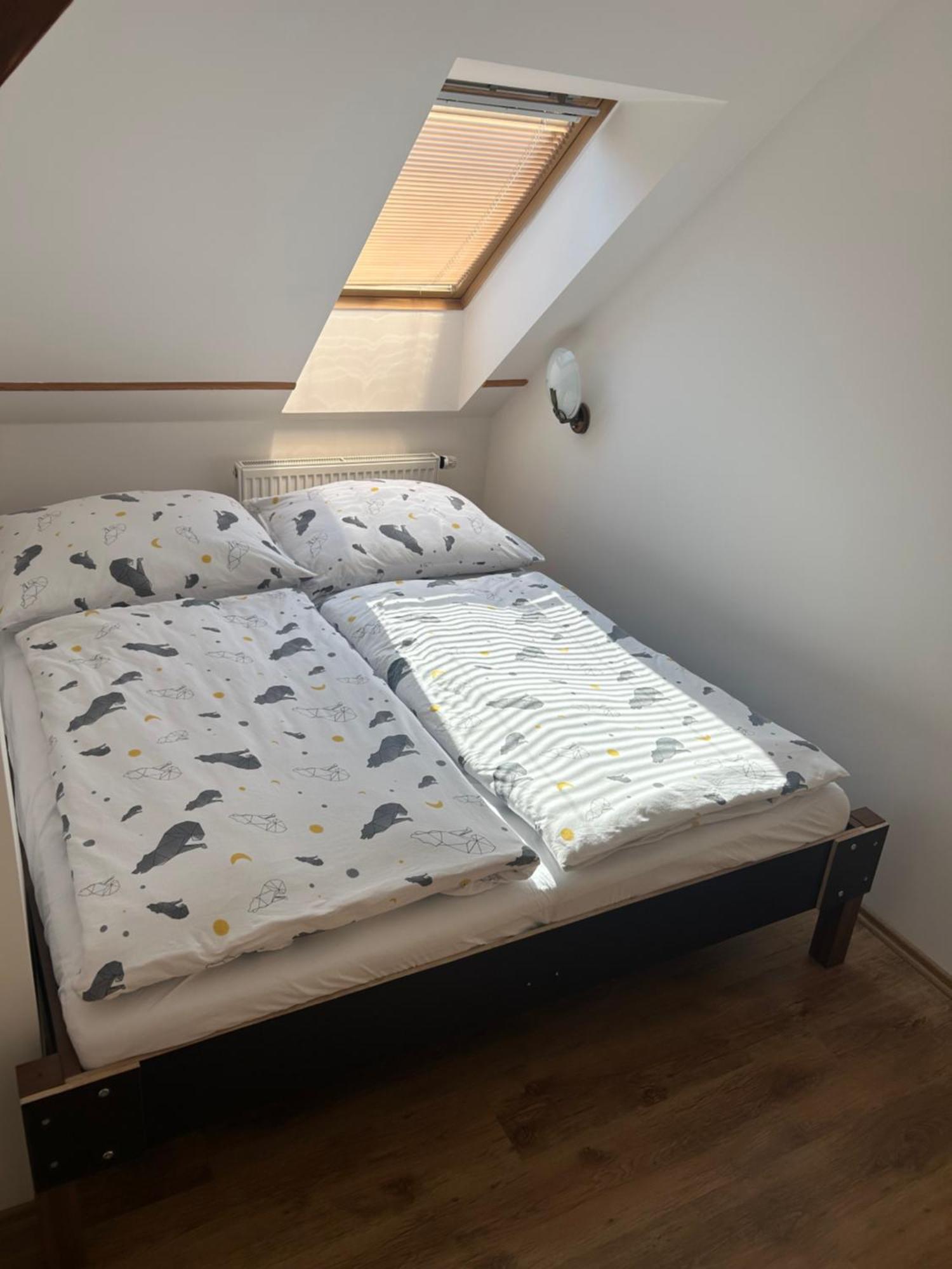 Apartmany U Kubiku Hradec Králové Dış mekan fotoğraf
